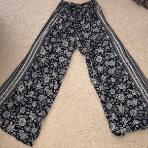 Wide Leg American Eagle Pants